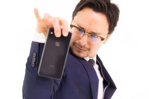 最新機種iPhoneXSの中とは…