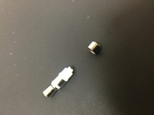 「iPhoneイヤホンジャックに詰まった！」折れたプラグの修理事例を徹底解説