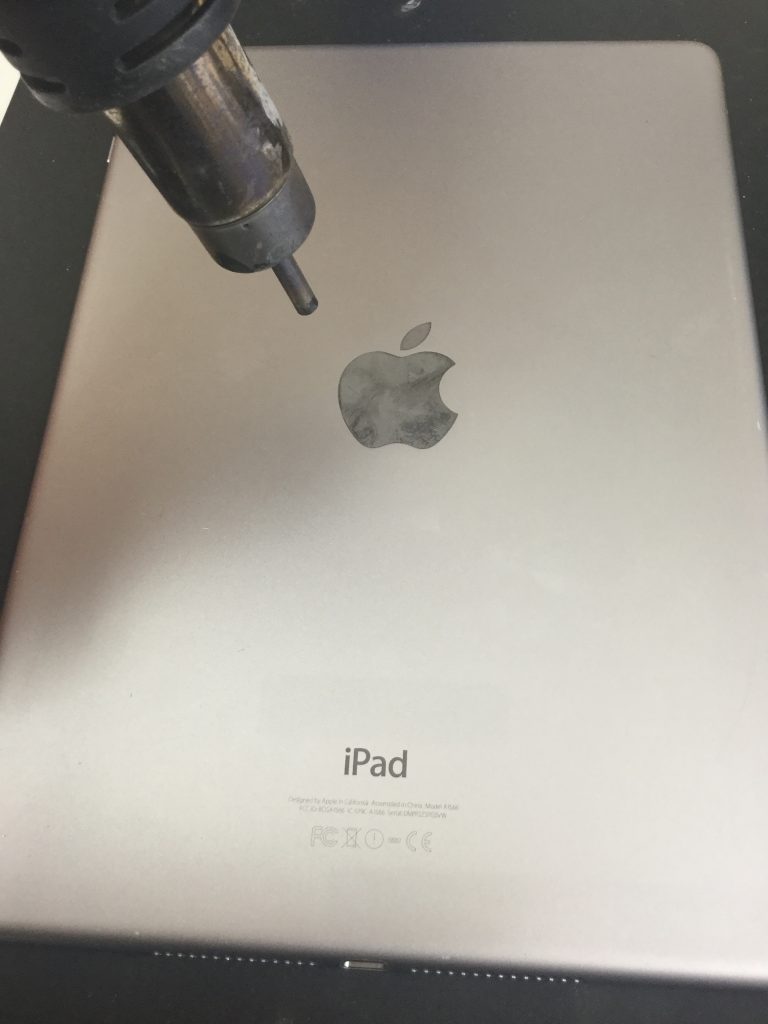 iPad Air 2内部の大型バッテリー