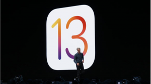 iOS13ではバッテリーの劣化も制御してくれる。