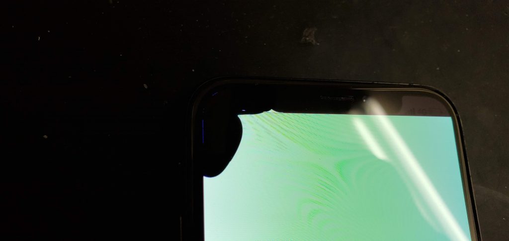 iPhone Xの画面修理　液晶交換でご来店！！