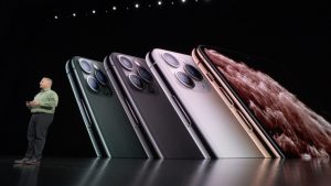 iPhone 11 Pro Max　新品を分解　内部構造を画像付き解説