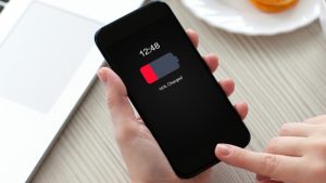 バッテリー残量が0％から100%までのフル充電を繰り返しすぎると劣化の原因に