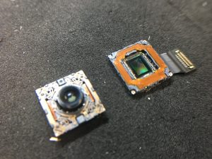 バイクの振動でiPhoneのカメラが壊れる…