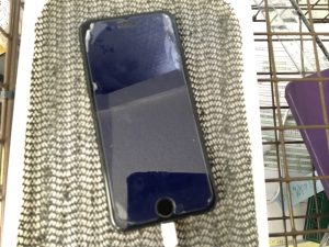 雨でも元気に営業中です！