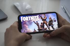 FORTNITEが再びiOSでプレイできる！