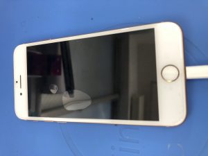 ライトニングの交換は早めにしましょう！