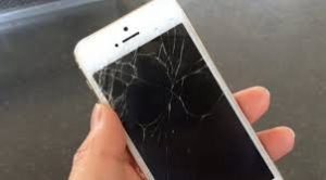 iPhoneの急な破損や故障、即日で修理可能