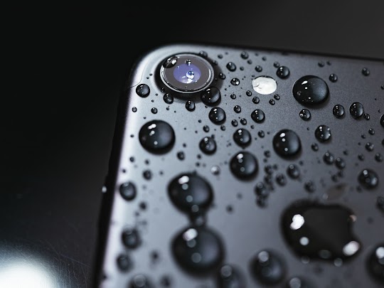 iPhoneは防水ではありません！