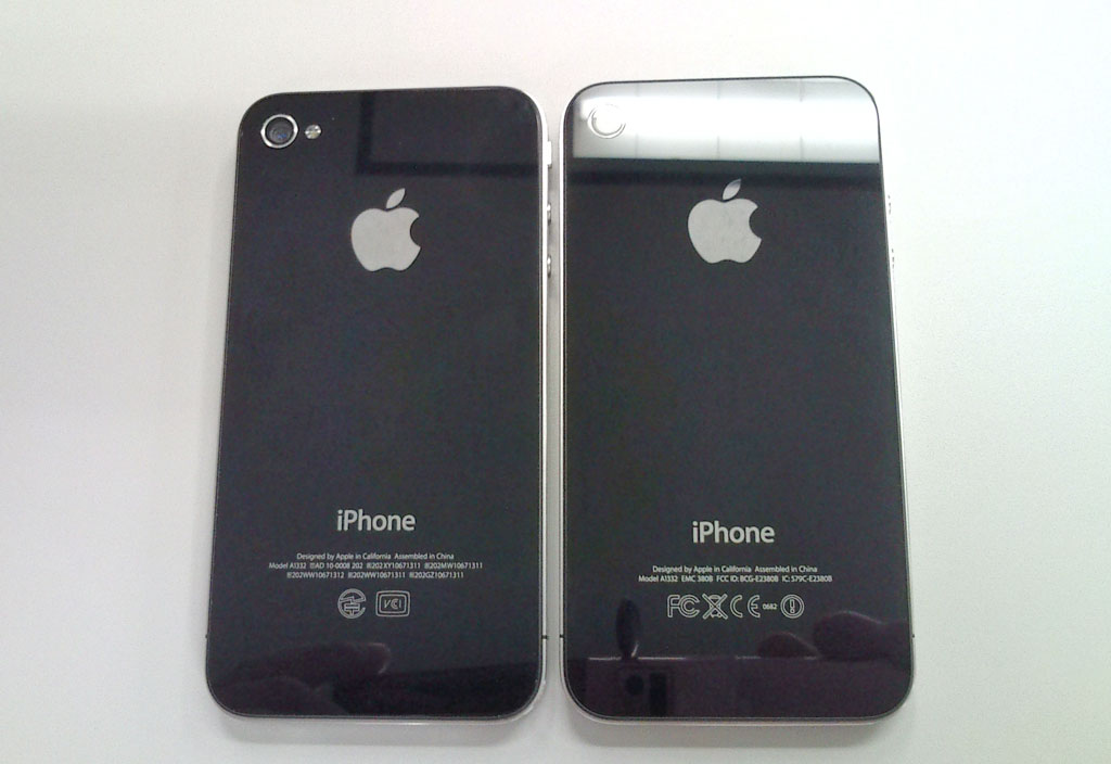 iPhone4本体の裏面に技適マークがあった