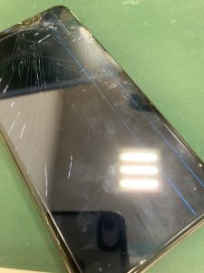 画面割れ？ゴーストタッチにはご注意を！！