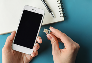 androidからiPhoneに機種変更するときの注意点とデータ移行の方法