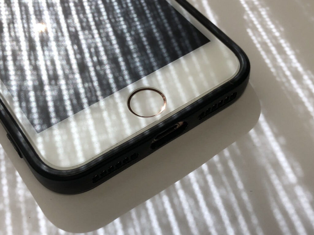 iPhoneホームボタンの感触がおかしい・壊れた？原因と予防策